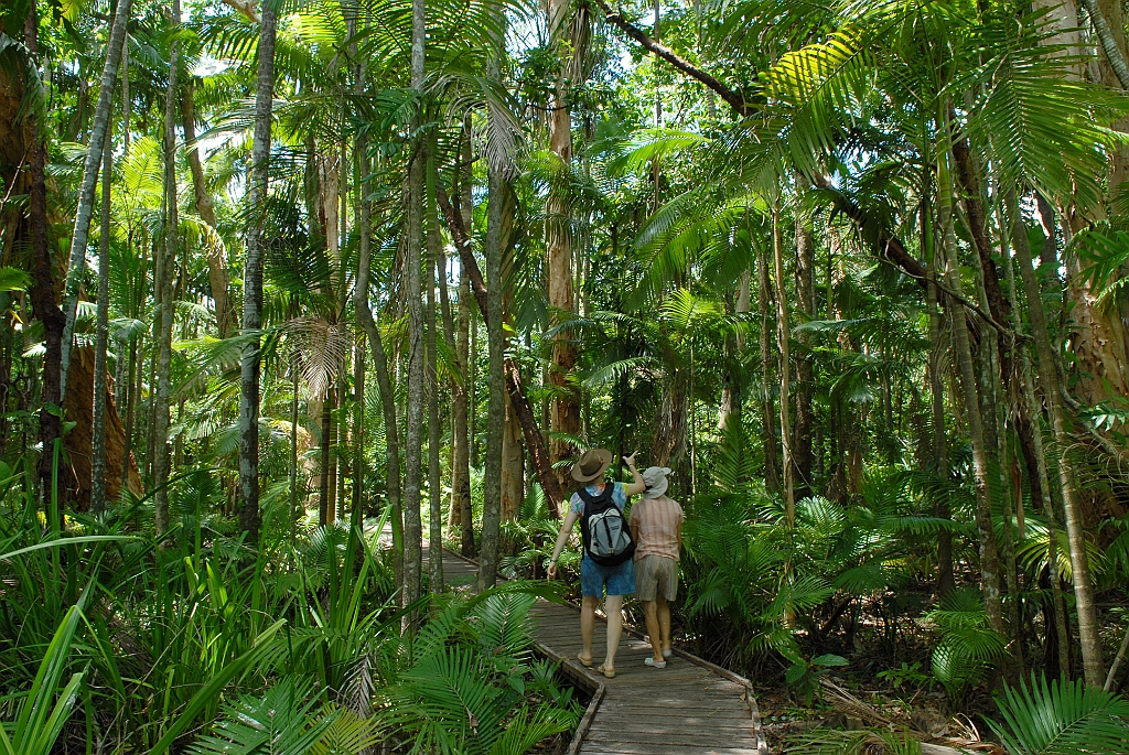 0230 Centenary Lakes.jpg